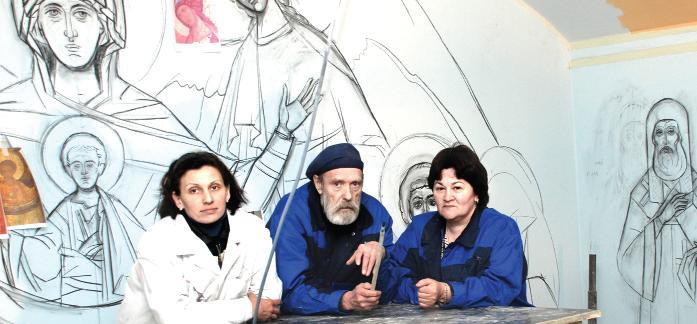 В центре - Л.Г. Калинников